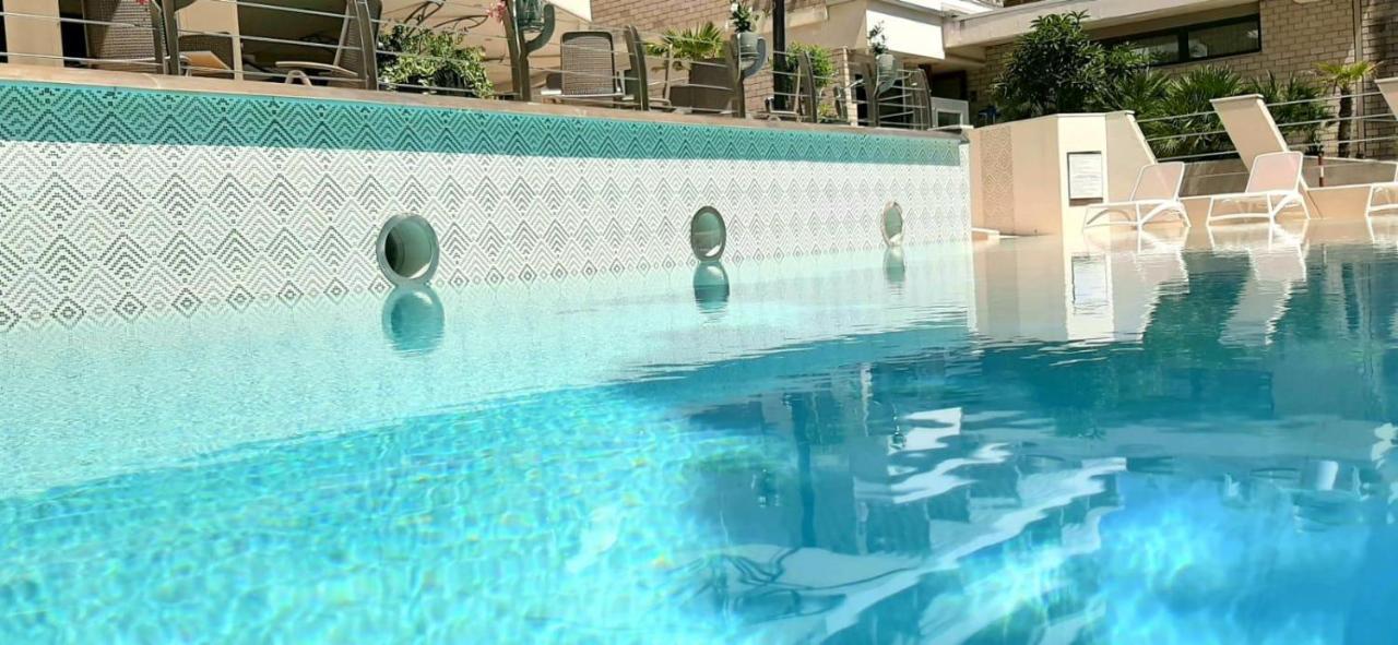 Grand Hotel Playa リニャーノ・サッビアドーロ エクステリア 写真