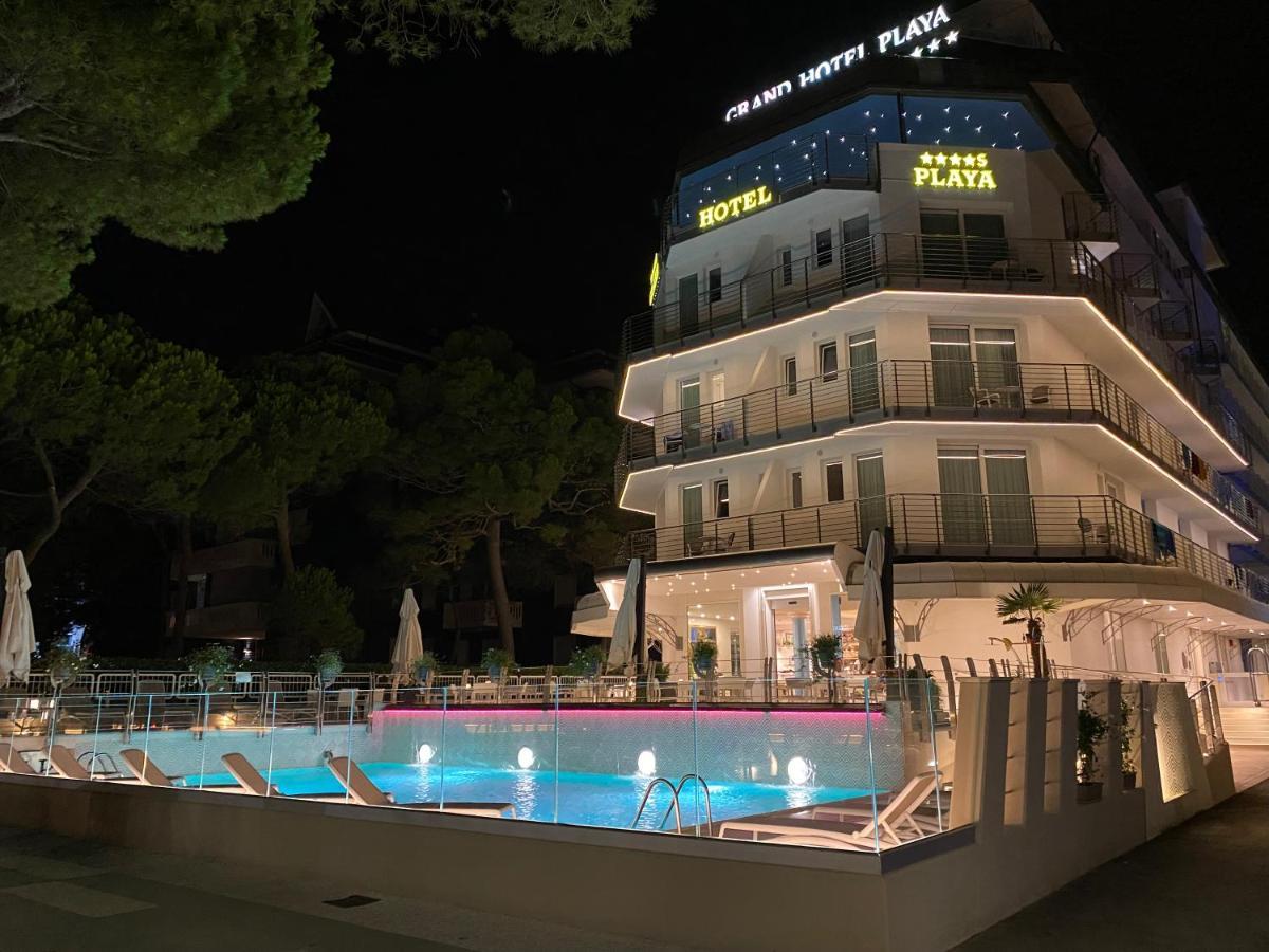 Grand Hotel Playa リニャーノ・サッビアドーロ エクステリア 写真